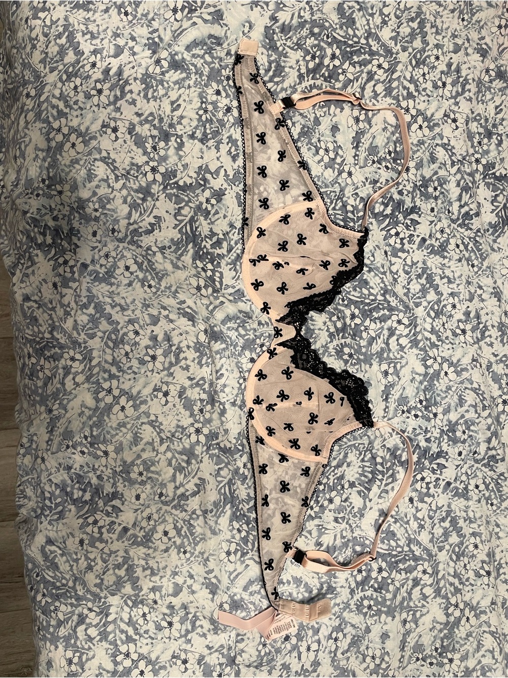 Victoria's Secret Pale Pink Bra with Black Embroidered Accents